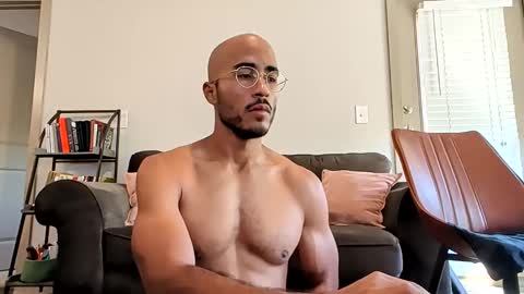 latinomixedbbc online show from November 7, 4:40 pm