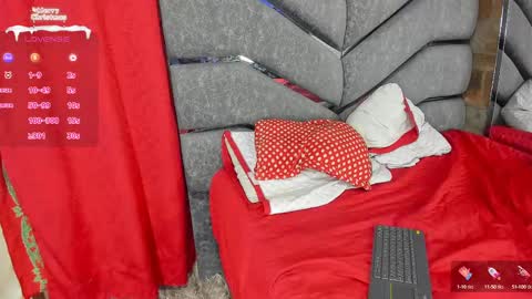 James and Sara online show from December 4, 8:12 am