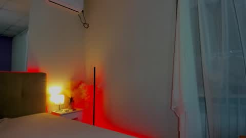 Laura online show from October 5, 5:17 am