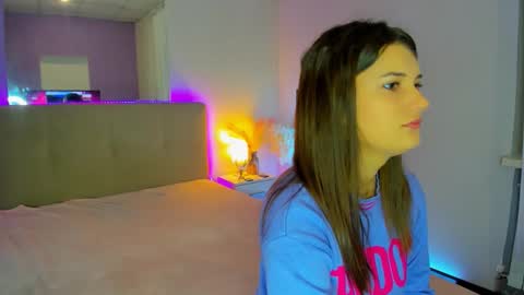 Laura online show from October 13, 5:18 am