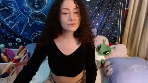  Wen  online show from December 4, 6:50 pm