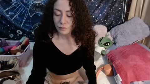  Wen  online show from December 4, 11:13 pm