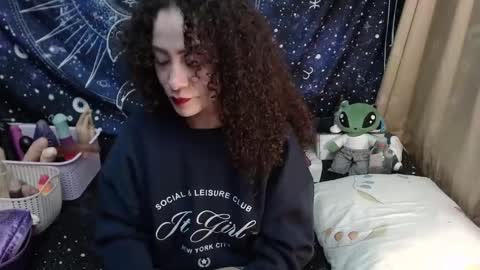  Wen  online show from February 11, 11:33 pm