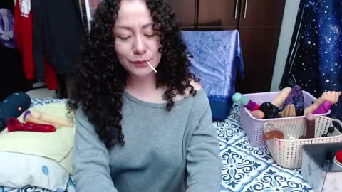  Wen  online show from October 6, 9:34 pm