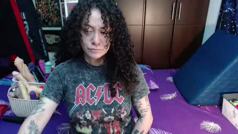  Wen  online show from October 14, 9:15 pm