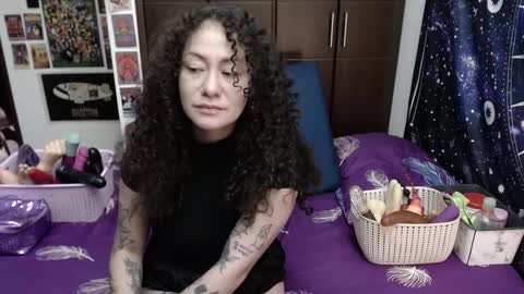  Wen  online show from October 22, 4:29 pm