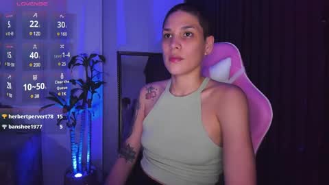 Laura Rose online show from January 3, 11:23 pm