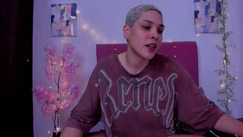 Laura Rose online show from September 18, 2:57 am