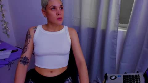 Laura Rose online show from September 21, 4:03 am