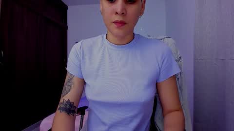 Laura Rose online show from September 26, 2:15 am