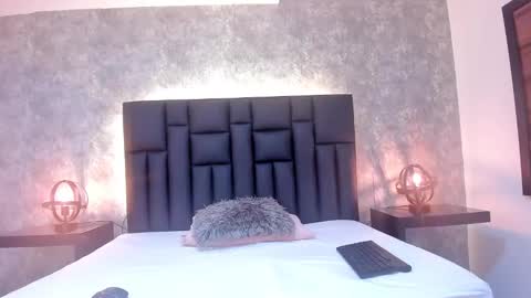 laura online show from February 3, 3:49 pm