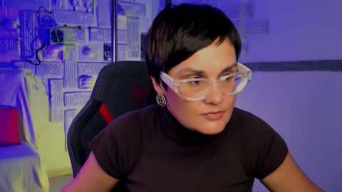 Snapshot of lauradavidsons chatting on October 1, 6:14 pm lauradavidsons online show from October 1, 6:14 pm