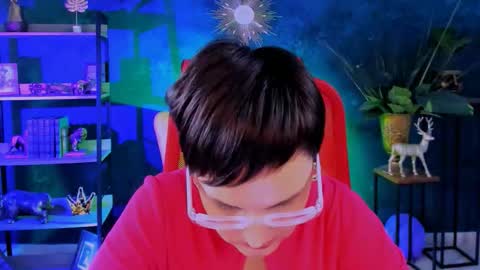 Snapshot of lauradavidsons chatting on November 26, 12:28 pm lauradavidsons online show from November 26, 12:28 pm