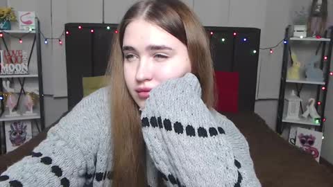 Snapshot of laurahlot chatting on January 19, 1:10 am LauraHlot online show from January 19, 1:10 am