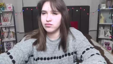 Snapshot of laurahlot chatting on February 10, 12:52 am LauraHlot online show from February 10, 12:52 am