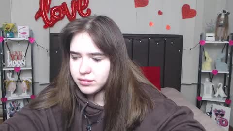 Snapshot of laurahlot chatting on February 25, 2:25 am LauraHlot online show from February 25, 2:25 am