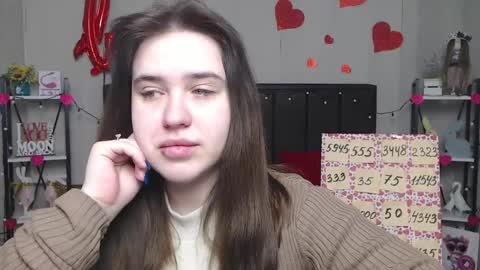 Snapshot of laurahlot chatting on March 2, 6:19 pm LauraHlot online show from March 2, 6:19 pm