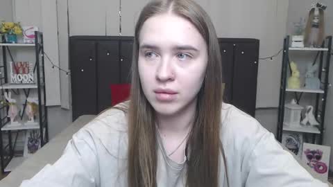 Snapshot of laurahlot chatting on September 12, 6:30 pm LauraHlot online show from September 12, 6:30 pm