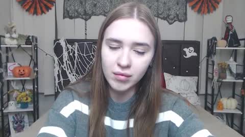 Snapshot of laurahlot chatting on November 3, 6:31 pm LauraHlot online show from November 3, 6:31 pm