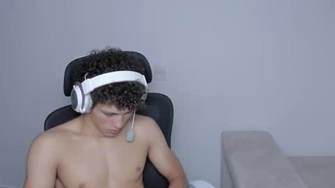 Laureent online show from September 13, 12:16 pm