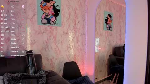 Snapshot of lauren_camila1 chatting on September 26, 5:33 am Lau online show from September 26, 5:33 am