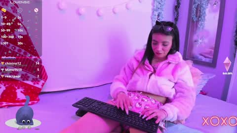 Lauren evans9 online show from December 3, 5:53 am