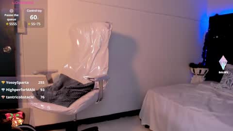 Lauren online show from December 29, 7:00 pm