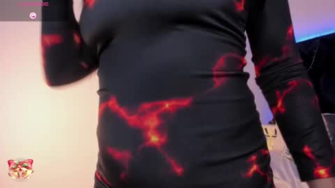 Lauren online show from January 23, 7:51 pm