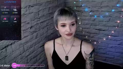 Eva online show from October 13, 7:36 pm