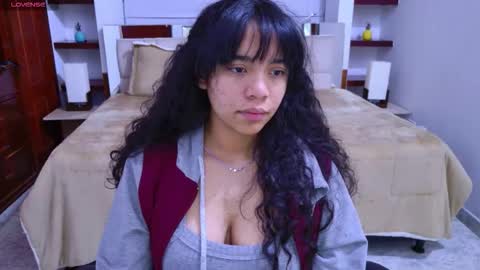 laurent online show from October 2, 3:02 am