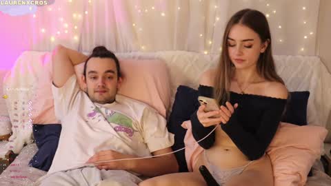 Lauren online show from December 2, 8:00 pm