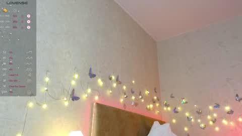 Melissa online show from December 5, 5:28 pm