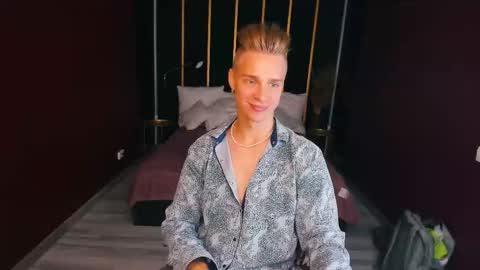 Lawrence online show from September 21, 4:47 am