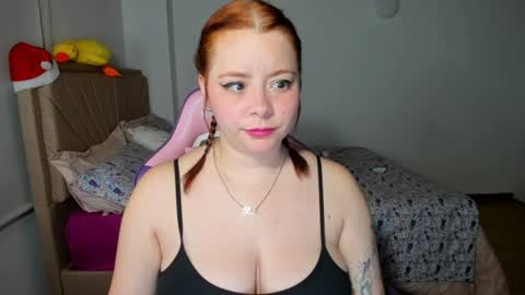 laylaah online show from January 8, 3:40 am