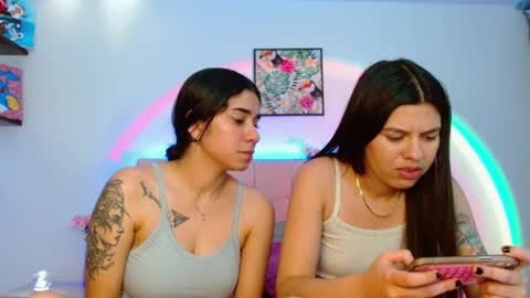 Snapshot of layla_roma chatting on January 25, 4:45 am Lia and Rachel online show from January 25, 4:45 am