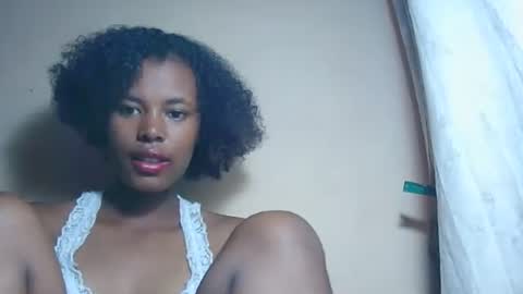 laylah517 online show from November 15, 2:53 am