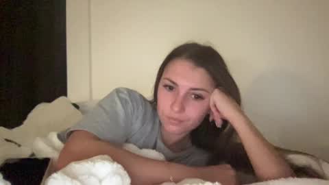 laylahlaylah1 online show from October 12, 7:51 am