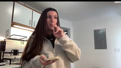 laylahlaylah1 online show from November 29, 2:31 pm