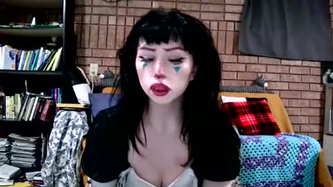 Snapshot of laylakills chatting on January 23, 6:06 am Layla Kills online show from January 23, 6:06 am