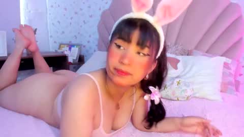 lea_abbey online show from December 3, 4:16 pm