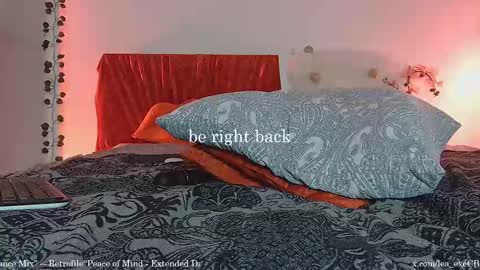 lea_exe online show from February 13, 12:46 am