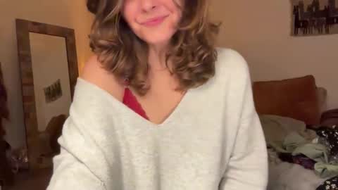 Leah Sparkles online show from November 19, 4:01 am