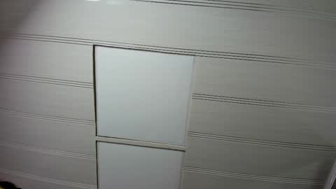 Snapshot of leamoreau__ chatting on October 19, 11:22 am leamoreau__ online show from October 19, 11:22 am