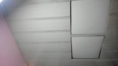 Snapshot of leamoreau__ chatting on October 28, 11:36 am leamoreau__ online show from October 28, 11:36 am