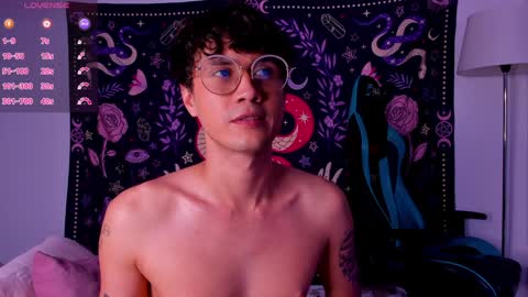 leaneseb online show from December 20, 1:54 pm