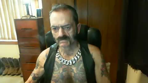 Snapshot of leathergreaser chatting on February 14, 1:45 am leathergreaser online show from February 14, 1:45 am