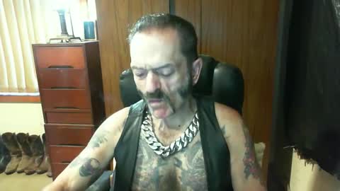 Snapshot of leathergreaser chatting on February 16, 8:11 pm leathergreaser online show from February 16, 8:11 pm