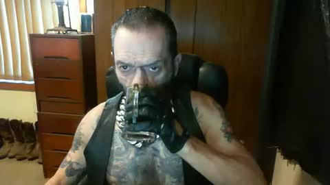 Snapshot of leathergreaser chatting on February 17, 8:36 pm leathergreaser online show from February 17, 8:36 pm