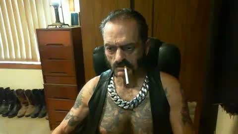 Snapshot of leathergreaser chatting on March 3, 10:20 pm leathergreaser online show from March 3, 10:20 pm