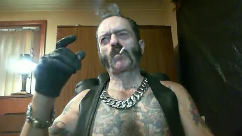 Snapshot of leathergreaser chatting on March 5, 8:32 pm leathergreaser online show from March 5, 8:32 pm
